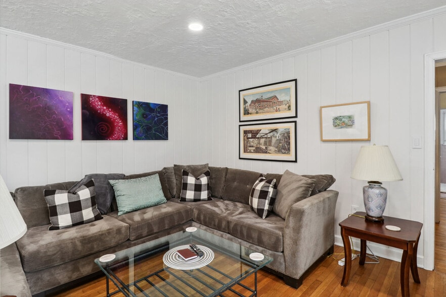 Building Photo - 1616 Skidaway Rd