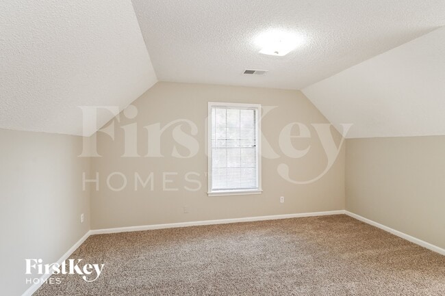 Building Photo - 4845 Blue Wing St