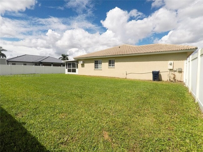 Building Photo - 28128 SW 173rd Pl