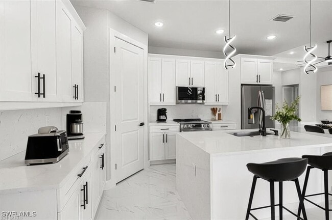 Building Photo - 4615 NW 32nd St