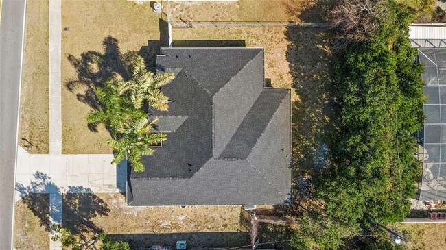 Building Photo - 1227 Tivoli Dr