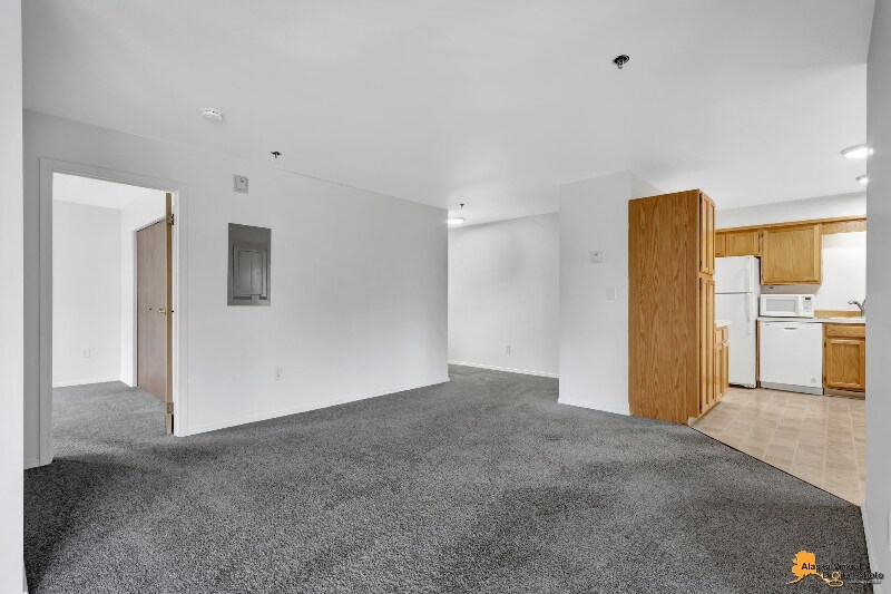 Building Photo - 800 M St