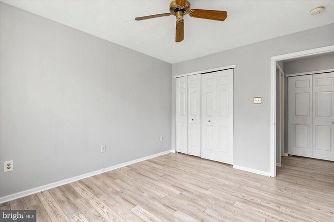 Building Photo - 645 Muhlenberg Dr