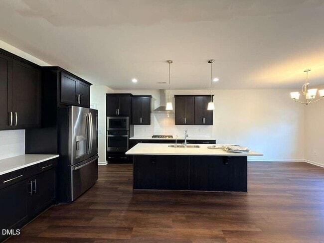 Building Photo - 2008 Chipley Dr