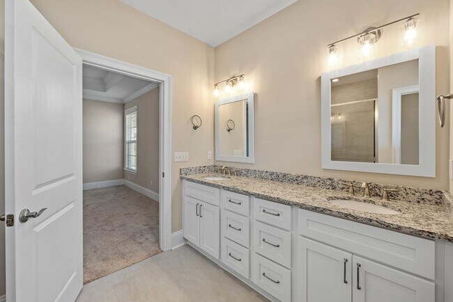 Building Photo - 64 Shelby Dr