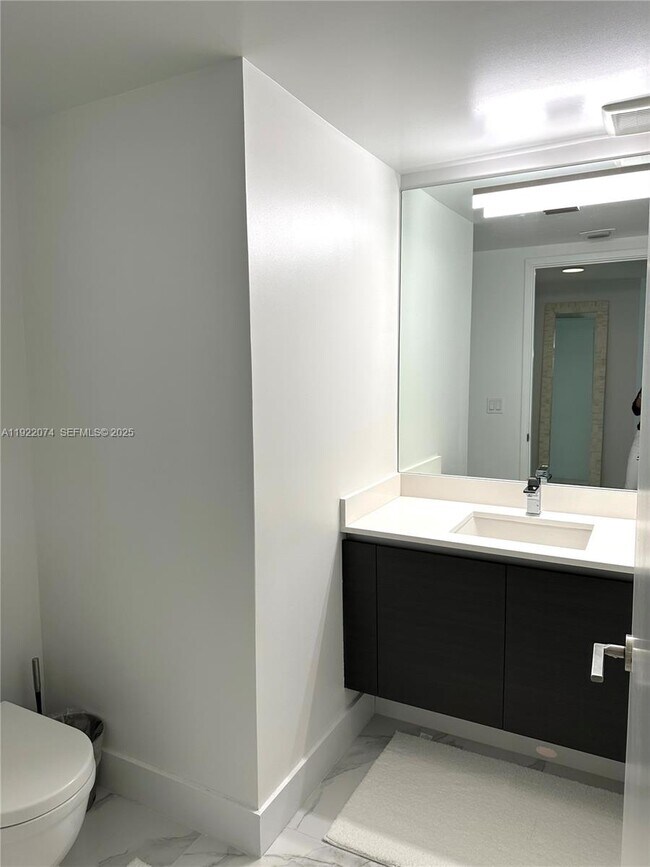 Building Photo - 330 Sunny Isles Blvd