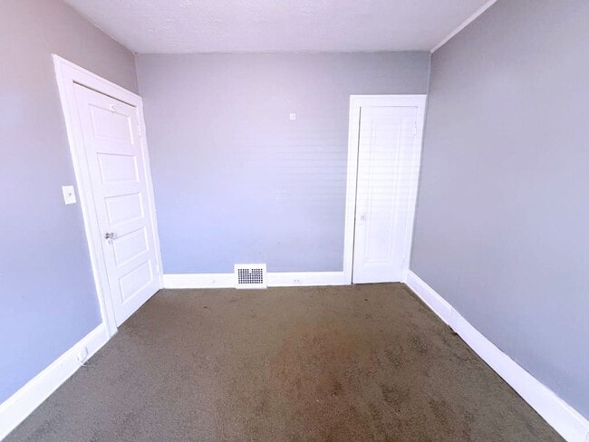 Building Photo - 3 BED 1 BATH SINGLE FAMILY HOME IN MT PLEASANT