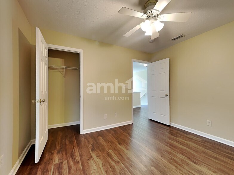 Building Photo - 1153 Reveres Run