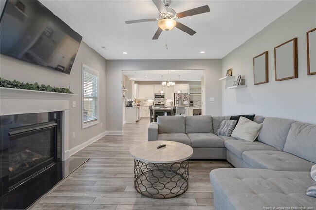 Building Photo - 1408 Friar Rock Cir
