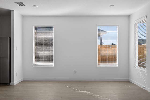 Building Photo - 9413 Suttonridge Dr