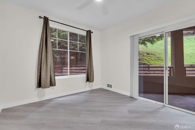 Building Photo - 200 Caldecott Ln