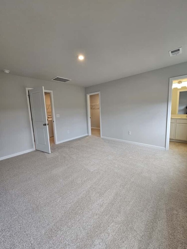 Building Photo - 171 Randwick Ln