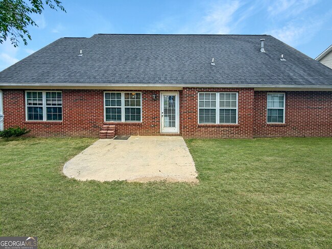 Building Photo - 37 Walton Creek Dr SW