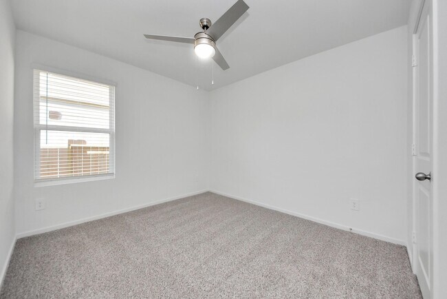 Building Photo - 14315 Leafy Willow Dr