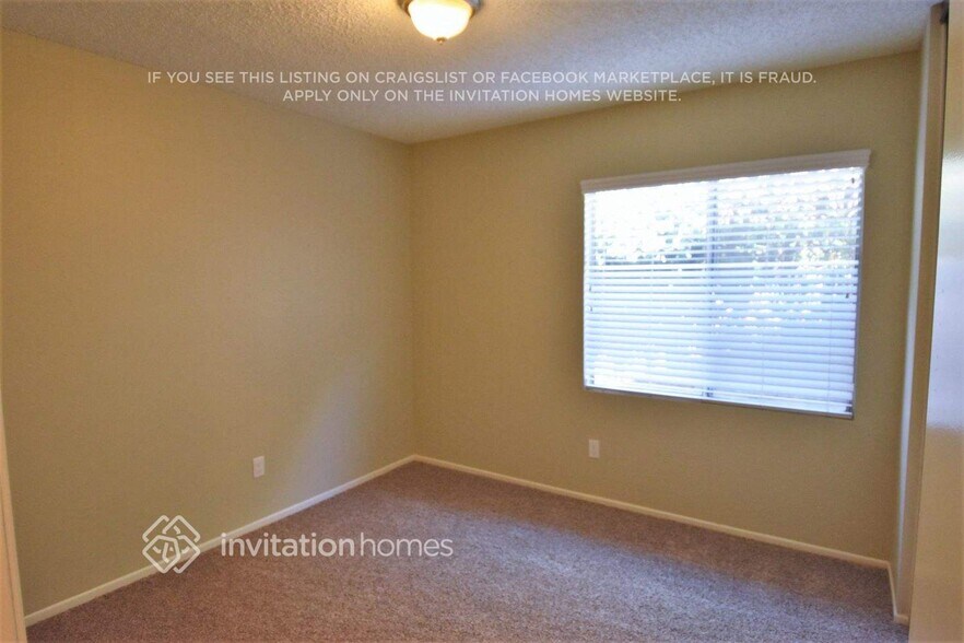 Building Photo - 28623 Newcastle Rd