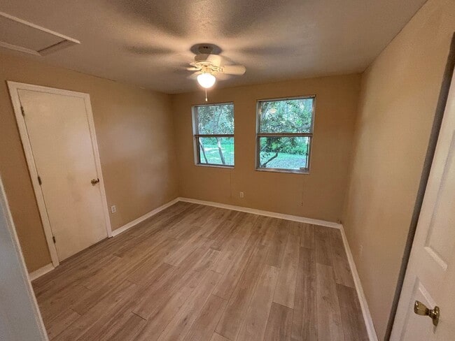 Building Photo - 3 Bedroom/ 2 Bath home in Micanopy