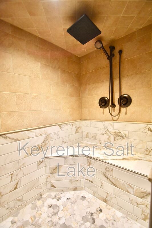 Building Photo - 2689 E Barbey Dr