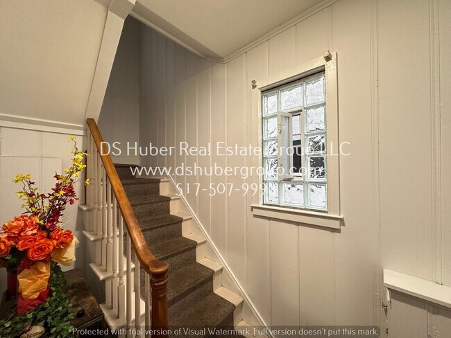 Building Photo - 1100 E Malcolm X St