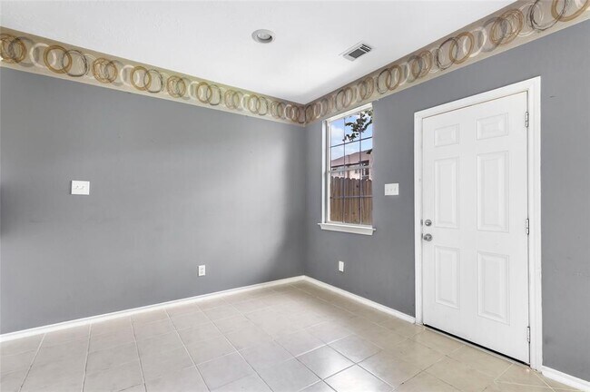 Building Photo - 9016 Elm Drake Ln