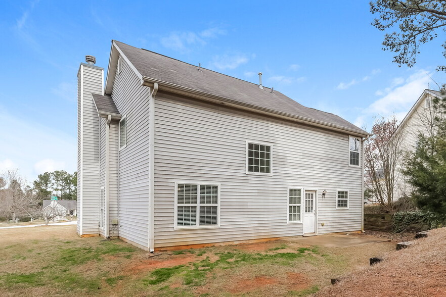 Building Photo - 504 Wyntuck Dr