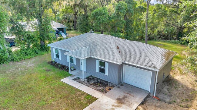 Building Photo - 460 Locust Rd
