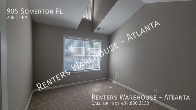 Building Photo - 905 Somerton Pl