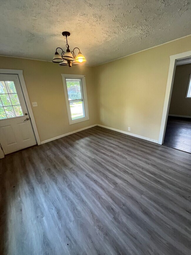 Building Photo - 59 Broome St