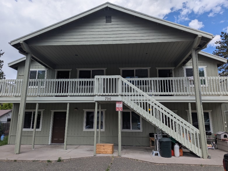 Building Photo - 700 S Weed Blvd