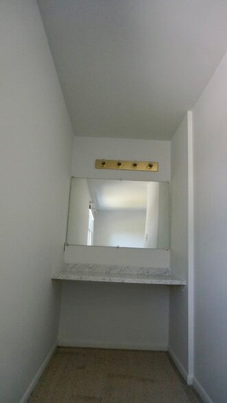 Building Photo - 57 Braithwaite Ln