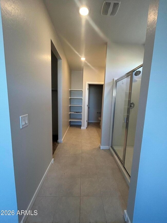 Building Photo - 40342 W Sunland Dr