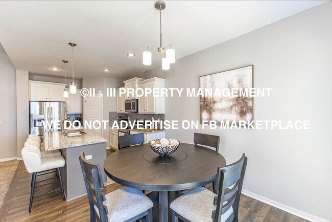 Building Photo - 12566 S Canyon Dr