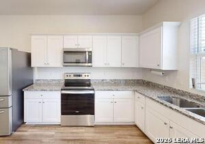 Building Photo - 5227 Hickory Pl