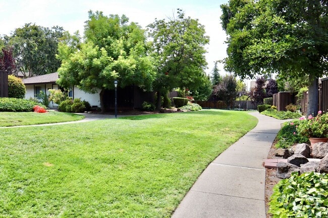 Building Photo - Comfortable 2-Bedroom Condo for Rent! Mission San Jose Neighborhood