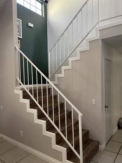 Building Photo - 29639 Greenhill Dr