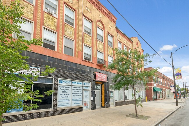 Building Photo - 6237-45 Kedzie