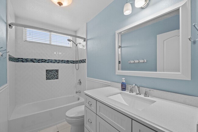 Building Photo - 743 Calico Trail