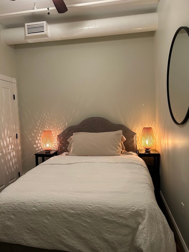 guest room - 22 E Market St