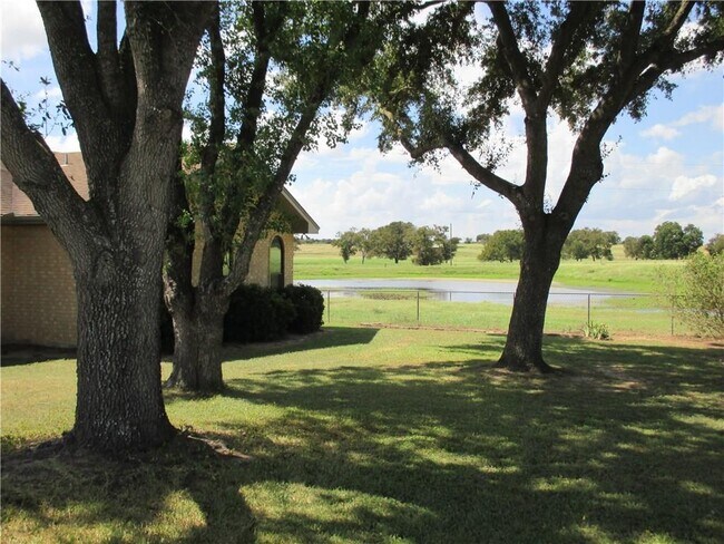 Building Photo - 215 Monkey Rd