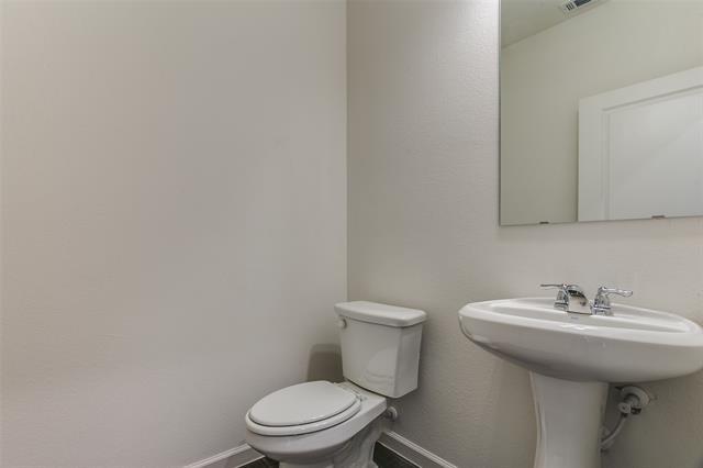 Building Photo - 10301 Castle Lyons Ln