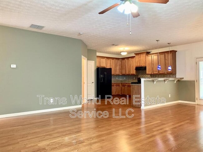 Building Photo - 917 Crested Hawk Trail