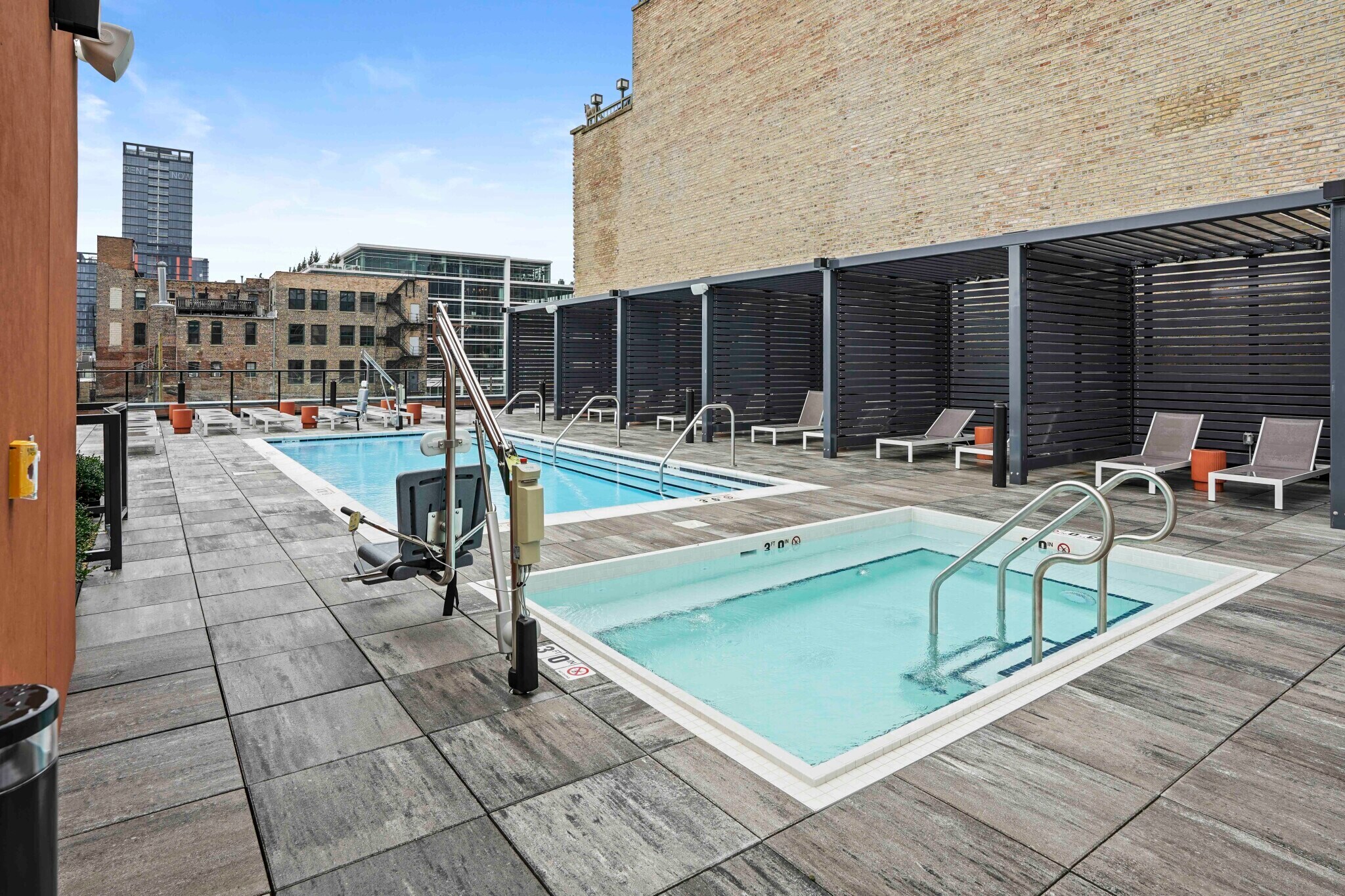 Building Photo - 196 N Aberdeen St