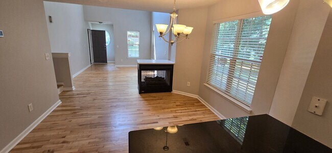 Building Photo - Great gated community near Wake Forest
