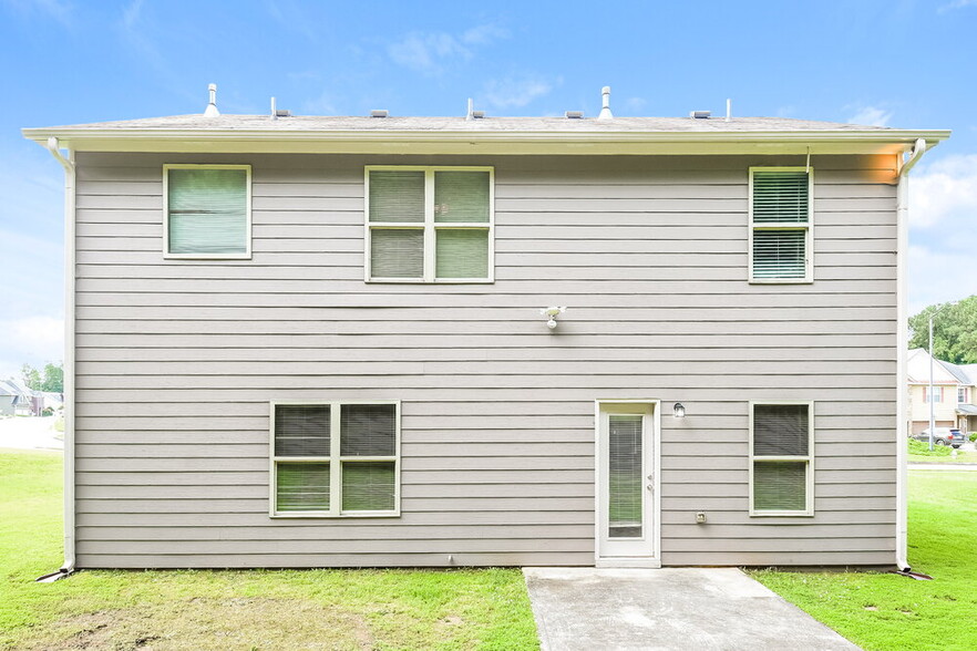Building Photo - 216 Brightondale Blvd