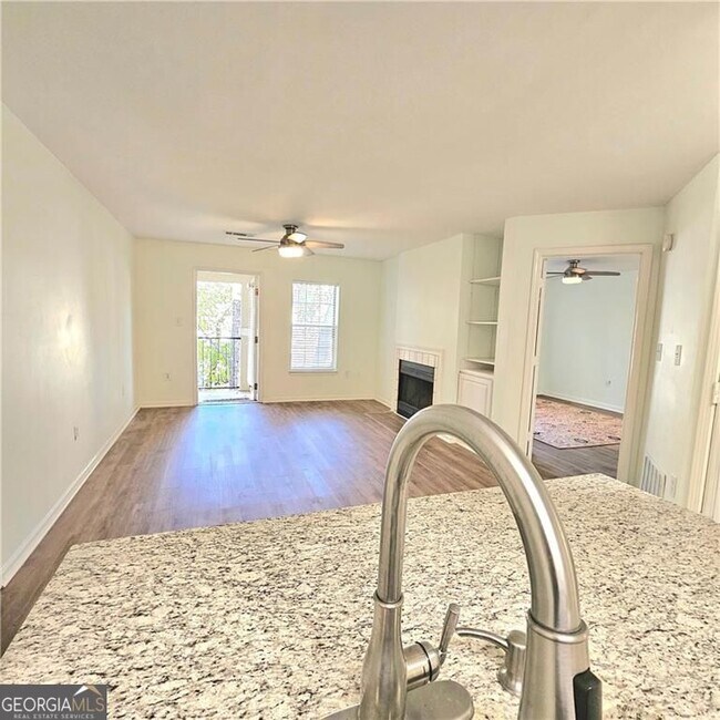 Building Photo - 3655 Habersham Rd NE