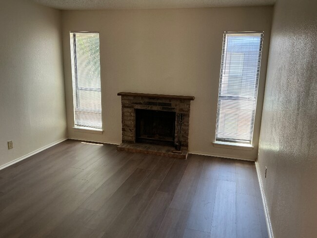 Building Photo - 4507 Coronado Ave