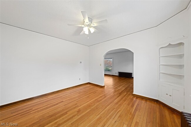 Building Photo - 3850 Mayfield Rd