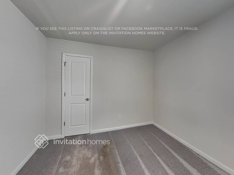 Building Photo - 7221 Olive Coast St