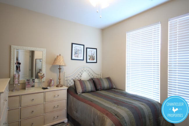 Building Photo - 4410 Hillsgrove Rd