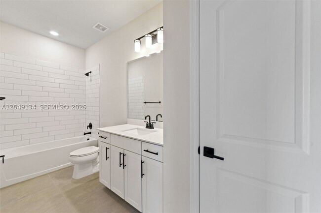Building Photo - 4470 Waterside Dr