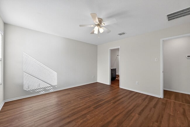 Building Photo - 4333 Johnstown Ln.